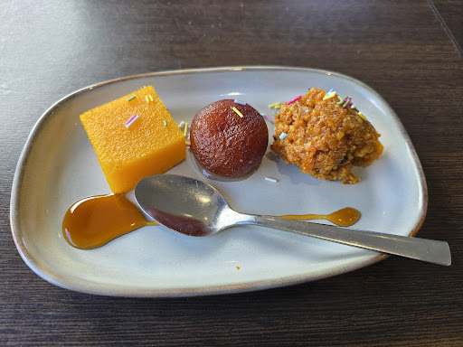 Photo of Rishi's Indian Aroma - 11 Hawkhill, Dundee DD1 5DL